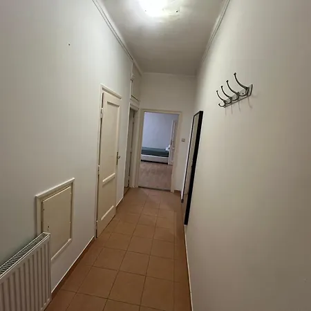 Апартаменты Family Friendly *